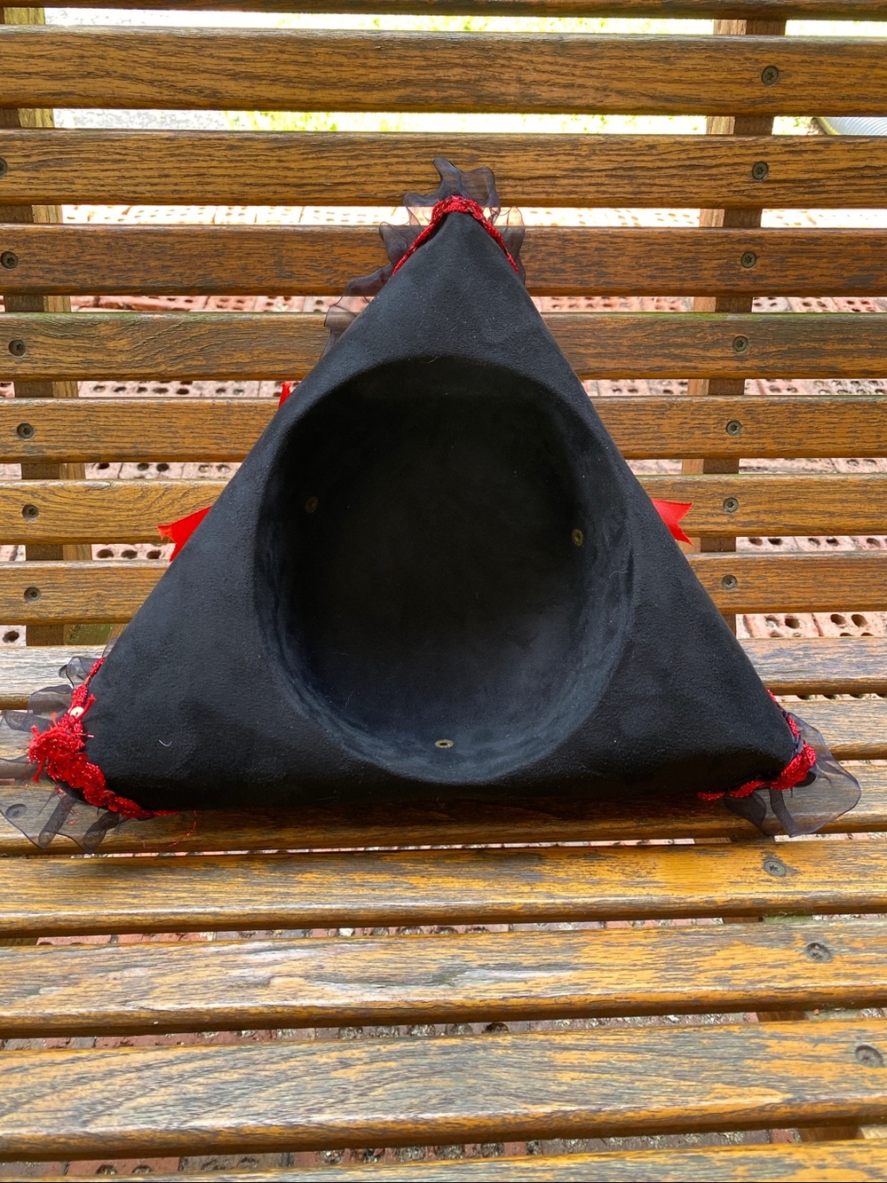 Tricorn snap brim pirate hat costume cap black felt red ribbon and bows - Picture 5 of 9